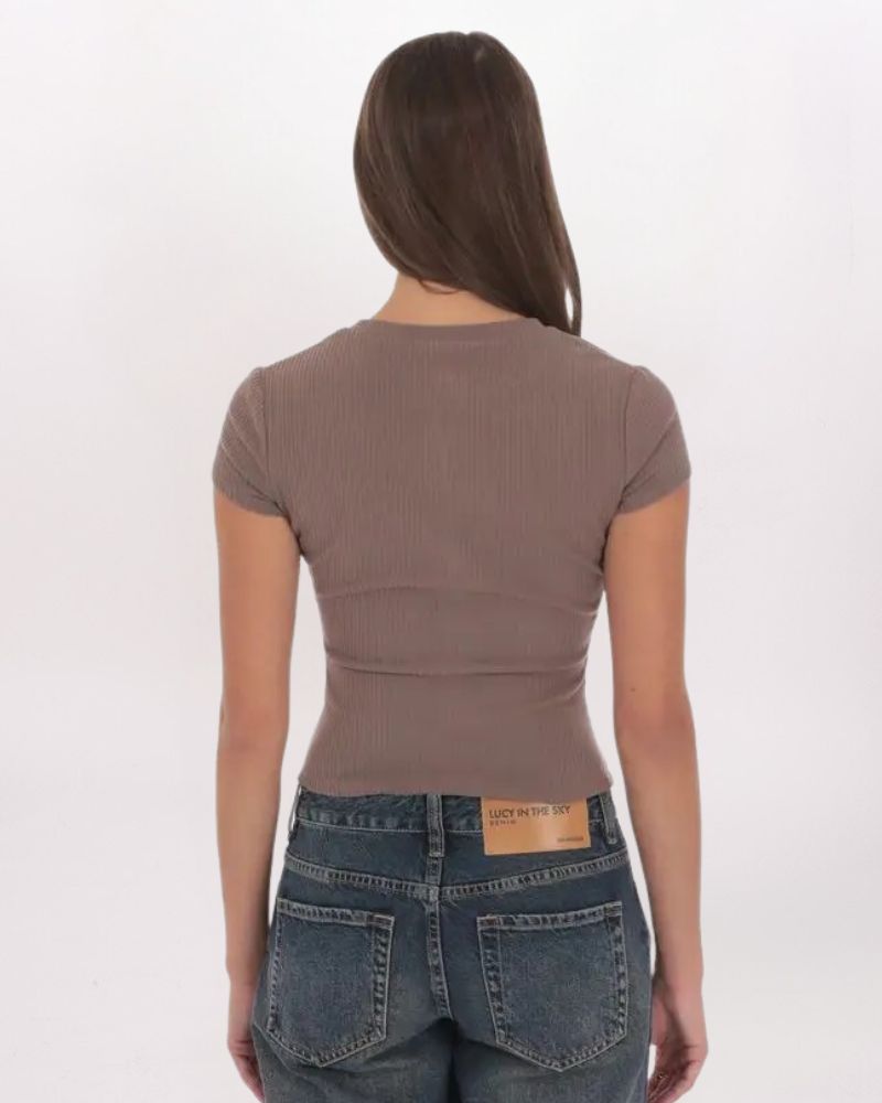 RIBBED BUTTON TOP