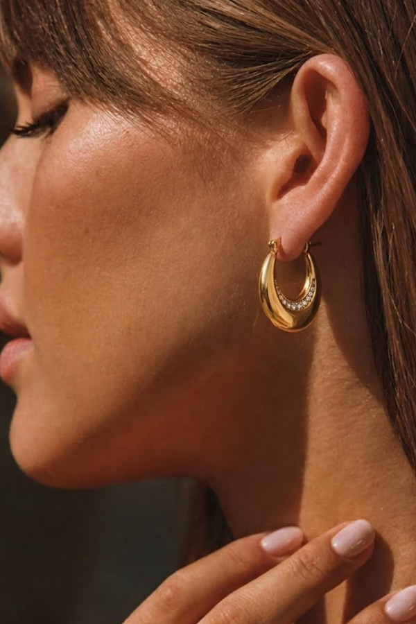 CALLAN CZ TAPERED HOOP
