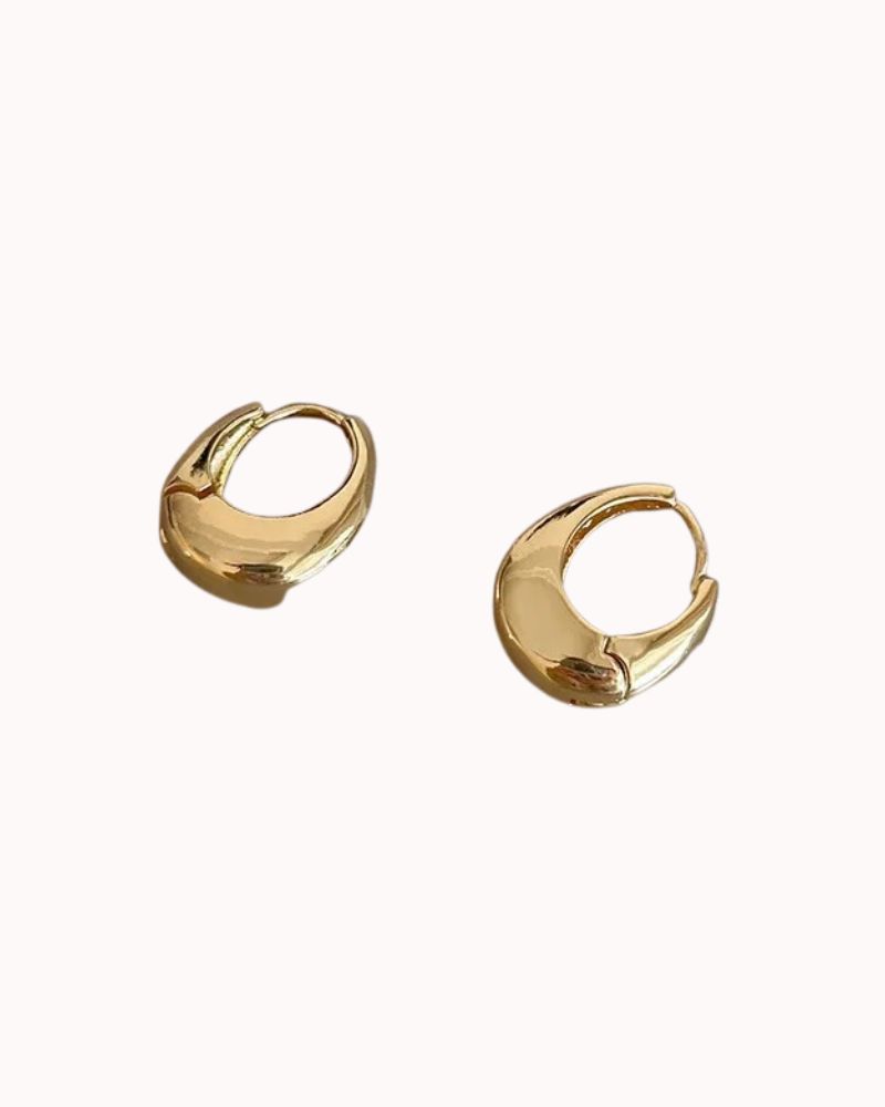 TAPERED DROPLET HOOP - GOLD