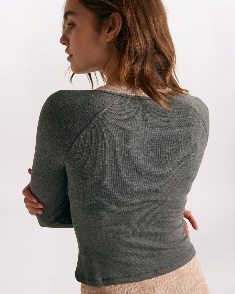 LITTLE BIT LAYERING TOP, H CHARCOAL