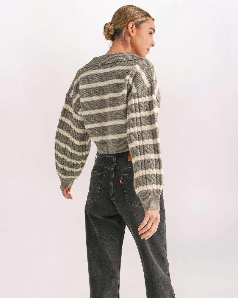 STRIPED JOHNNY COLLAR SWTR