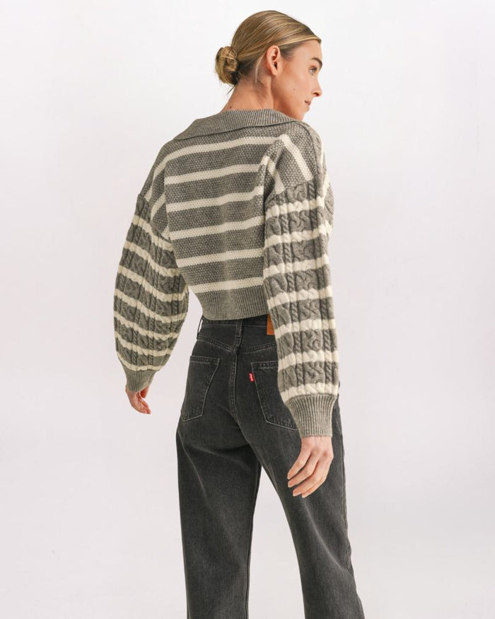 STRIPED JOHNNY COLLAR SWTR