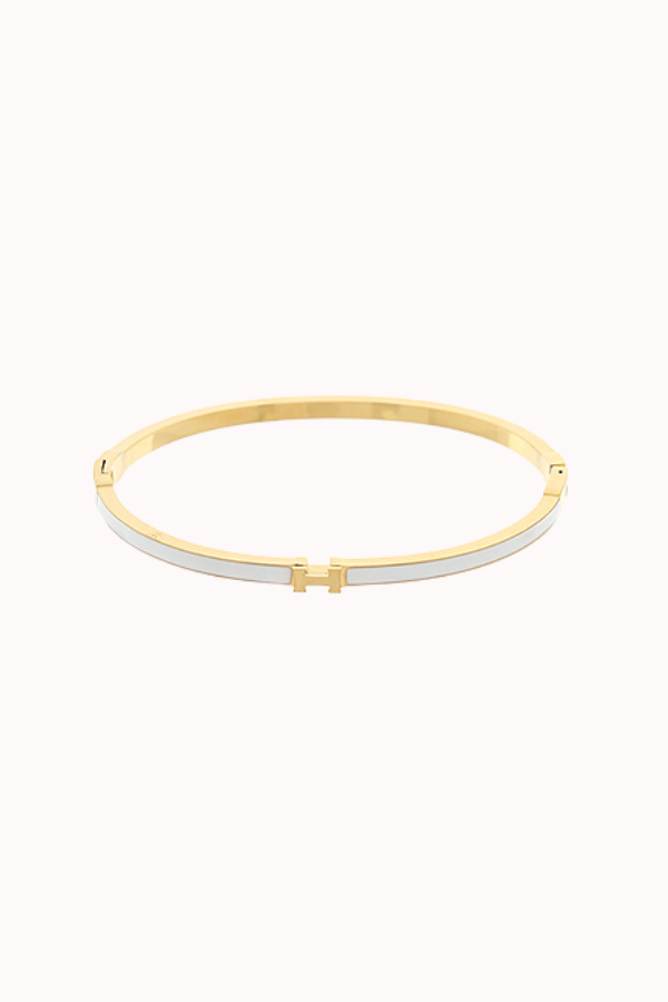DELICATE H INITIAL BANGLE