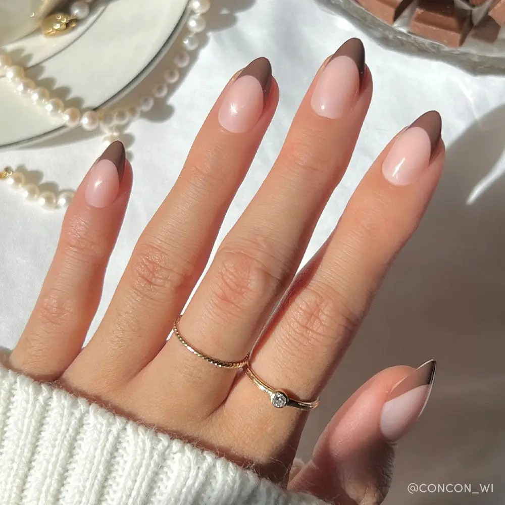 CHOCOLATE FRENCH TIP PRESS-ON NAILS