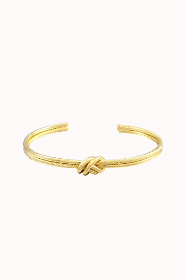 TEXTURED KNOT CUFF