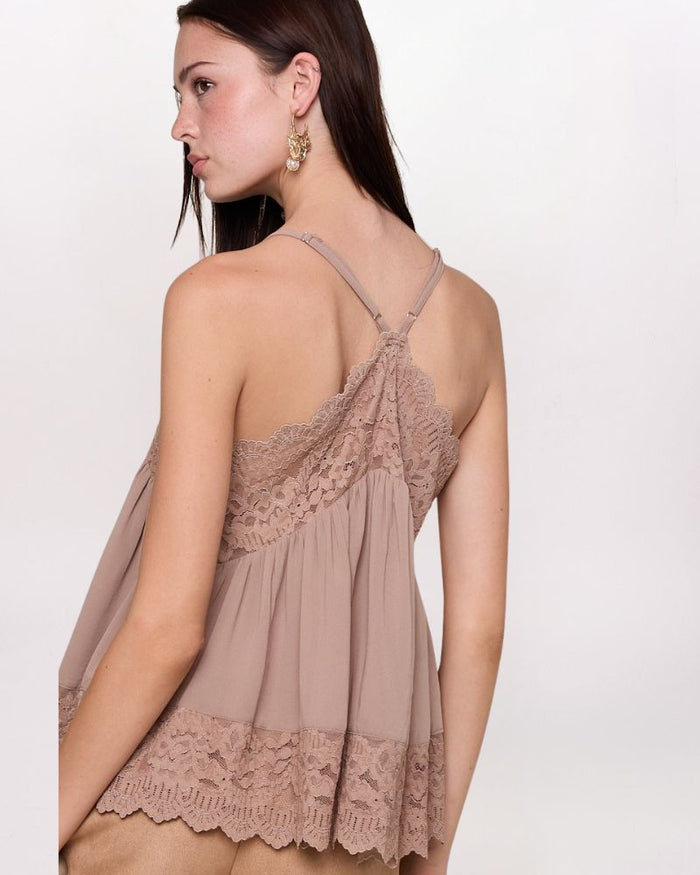 LACE EDGE BOHO TOP