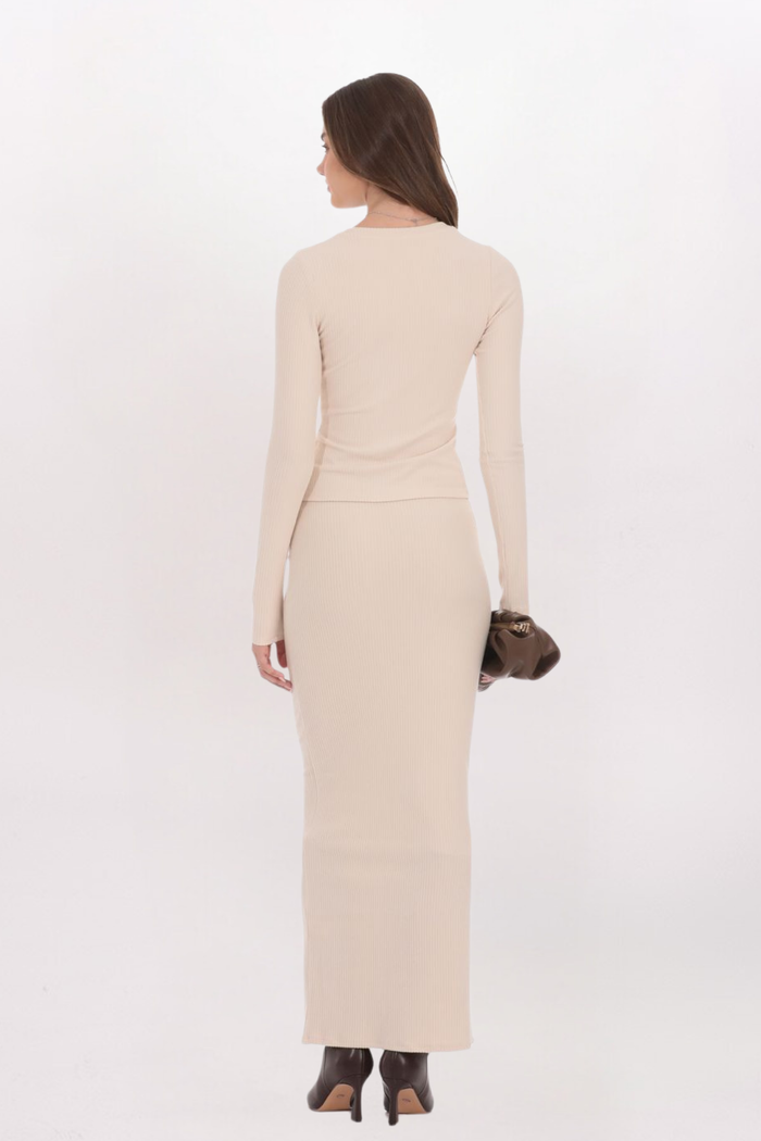 RIBBED SOFT MAXI SKIRT