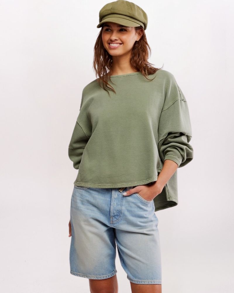 TOTAL ECLIPSE TEE - OIL GREEN