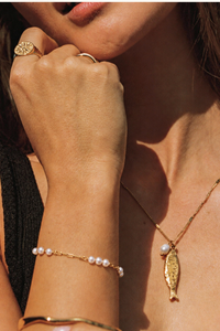 SHEA TRIPLE PEARL BRACELET